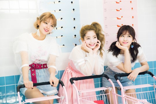 TWICE��ר��SIGNAL��Ļ�������ع� �������ȿɰ����Ӹ�����ġ���ͼ����22��