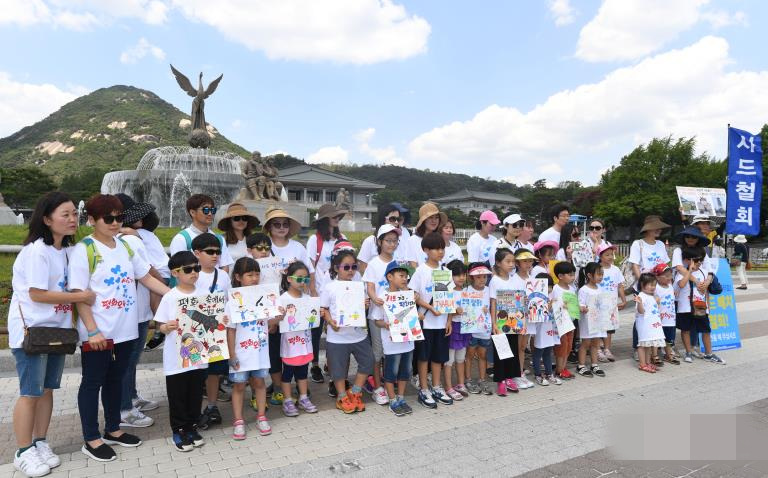 韓國兒童作畫送文在寅 呼吁取消部署“薩德”【組圖】【4】