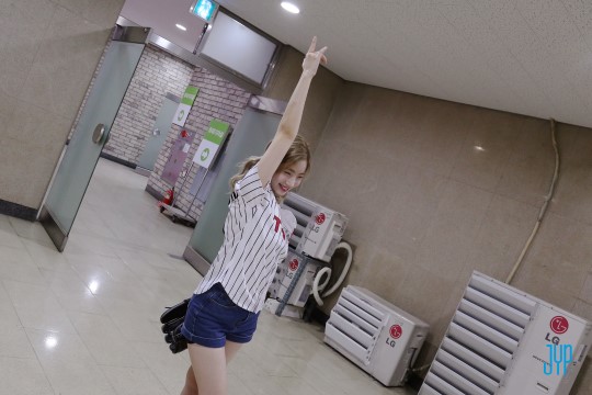 TWICEΪ Ļϰմ󹫿ͼ11