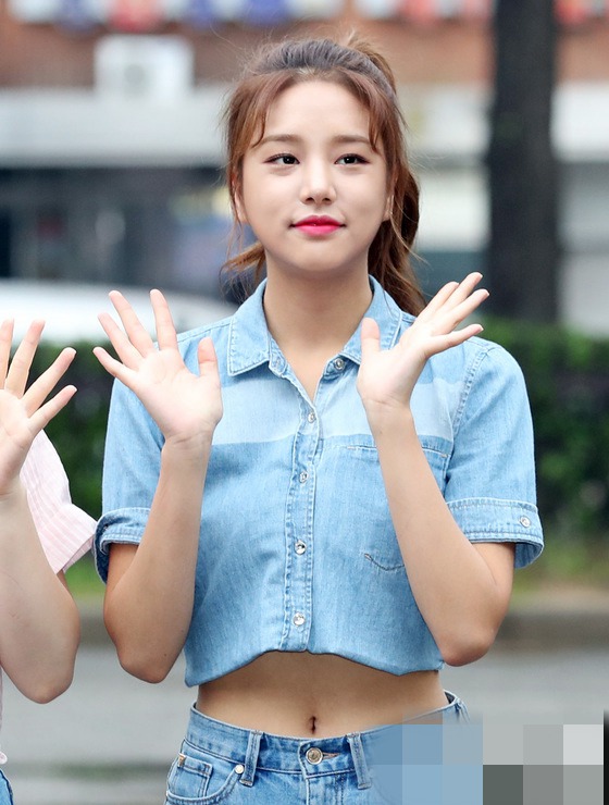 LABOUM 安率濱（Sol Bin）