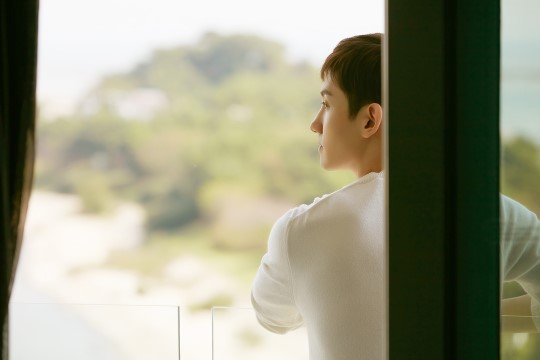 東方神起沈昌珉solo新曲預告片公開 盡顯秋日男神溫柔魅力【組圖】【5】