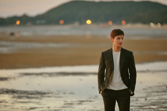 東方神起沈昌珉solo新曲預告片公開 盡顯秋日男神溫柔魅力【組圖】【15】