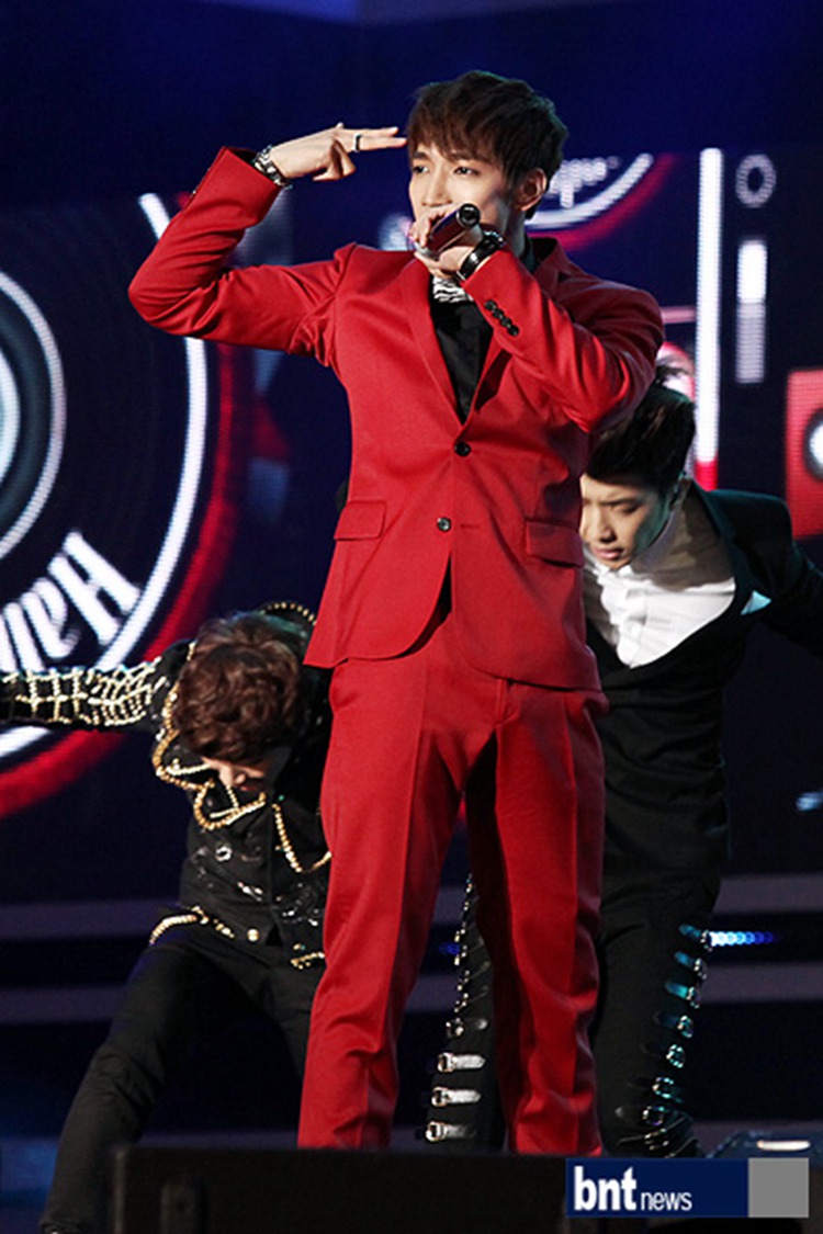 2PM 