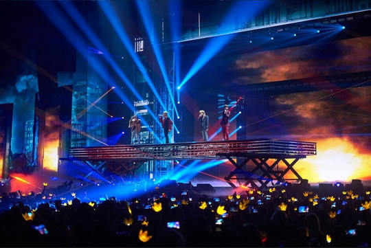 淚目！Bigbang入伍前最后一場演唱會 權志龍等四成員合體【組圖】【8】