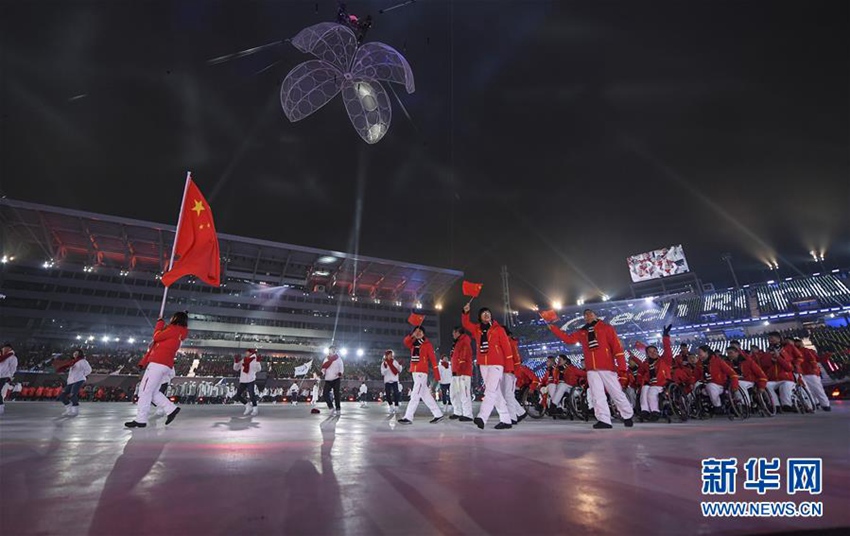 3月9日，中國體育代表團在開幕式上入場。新華社記者夏一方攝