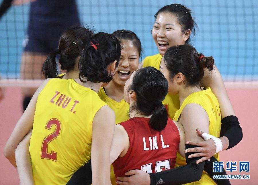 8月23日，中國隊球員在比賽中慶祝得分。新華社記者黃宗治攝