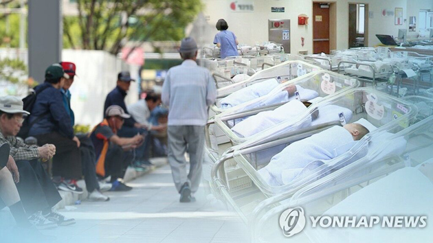 调查：韩国超高速进入“老龄社会” 比日本的过渡时间还快7年