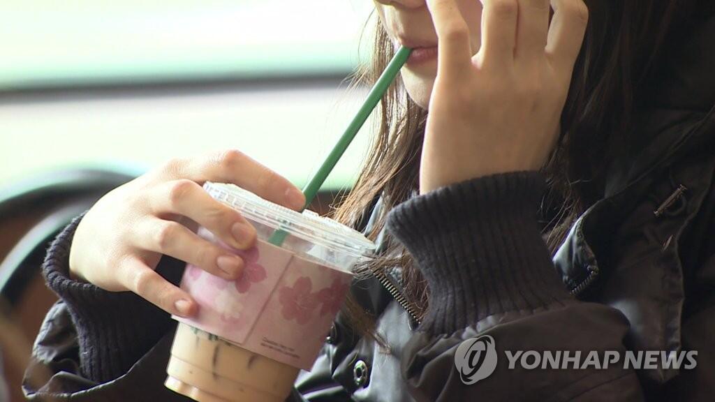 韩国从9月起将禁止中小学内售卖咖啡饮料
