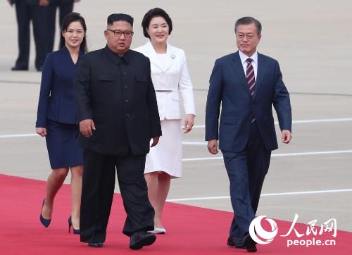 朝韓領導人首次在朝鮮勞動黨中央委員會總部大樓舉行會談