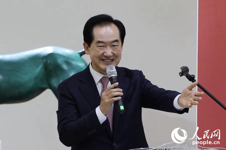 韓國議政府市市長安炳龍致辭。（吳丹 攝）