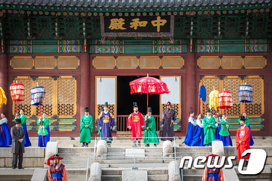韓舉辦宮中文化慶典 游客可體驗朝鮮時代文化【組圖】【5】