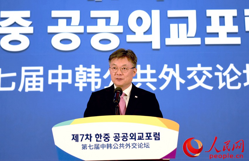 韓國外交部公共外交大使張宰福致辭。劉茜攝