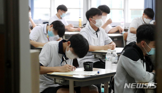 韓國公布高考日期 未雨綢繆應對疫情影響