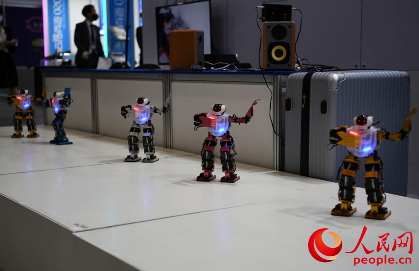 圖為2020年韓國機器人世界展覽會展廳現場。裴埈基 攝