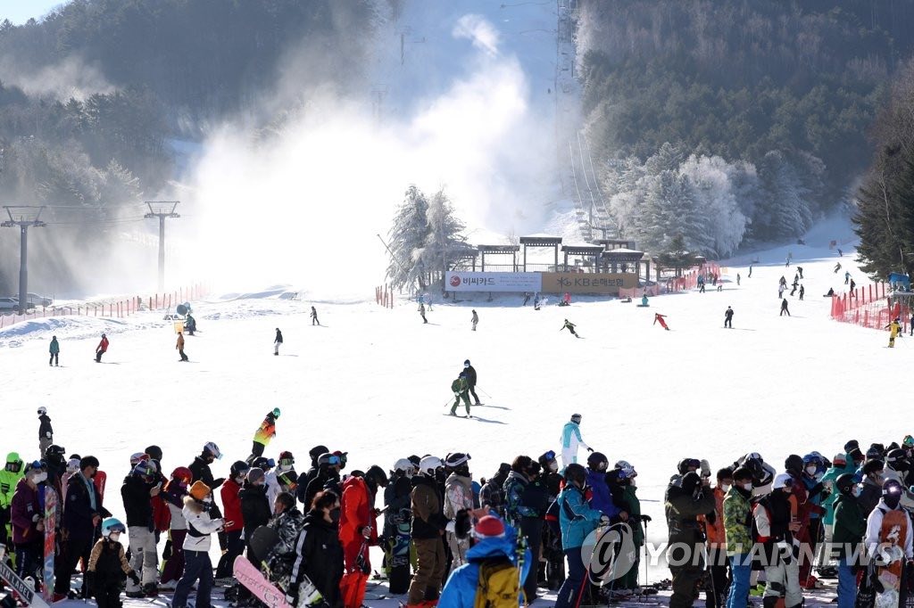 【圖】馳騁雪原！韓國滑雪場開業第一周人氣火爆【11】