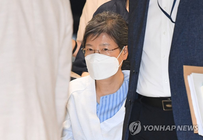 韩前总统朴槿惠将狱外住院至明年年初