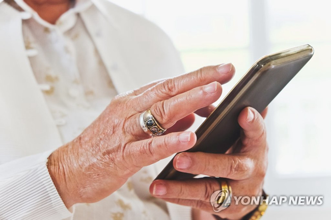 韩国老年人去年线上消费次数大增142%