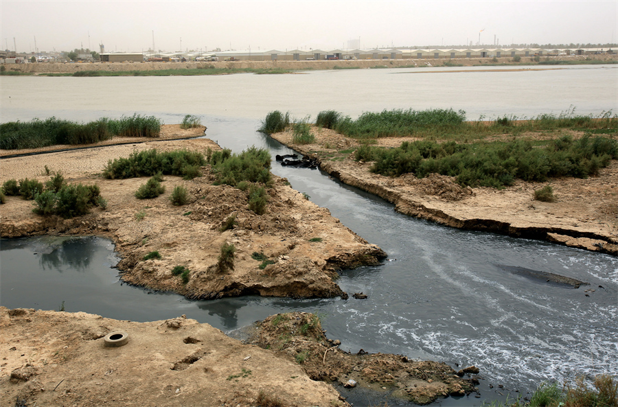 伊拉克底格裡斯河水位下降