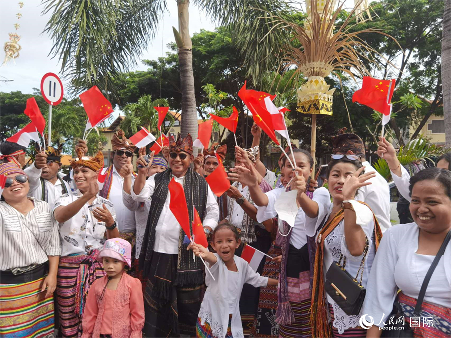 印尼巴厘島民眾熱情歡迎習近平主席