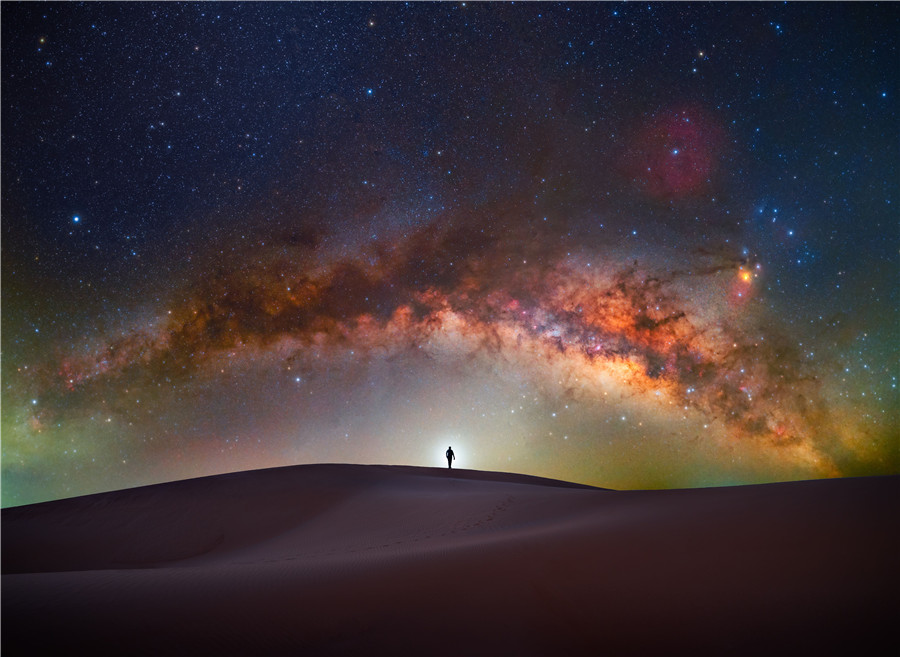 英國攝影師走遍26個國家 拍攝銀河絕美景色