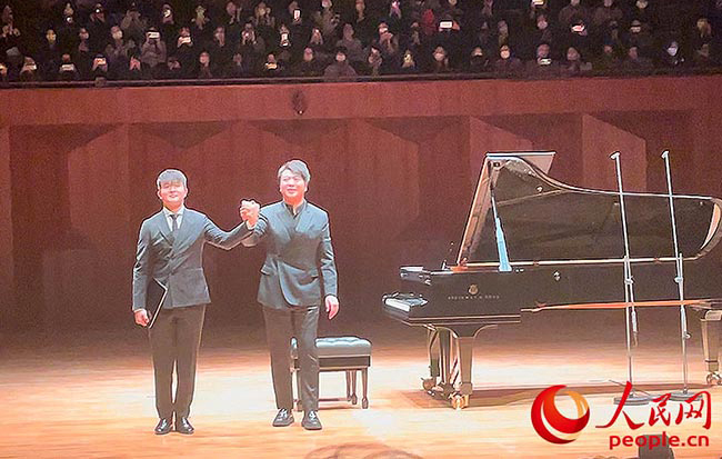 “中韩建交30周年纪念演出”钢琴家郎朗 鲜于睿权同台演奏