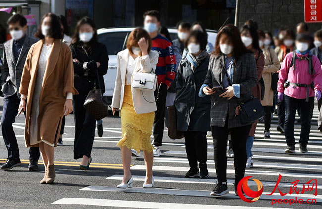 韓國政府擬逐步放開口罩限制