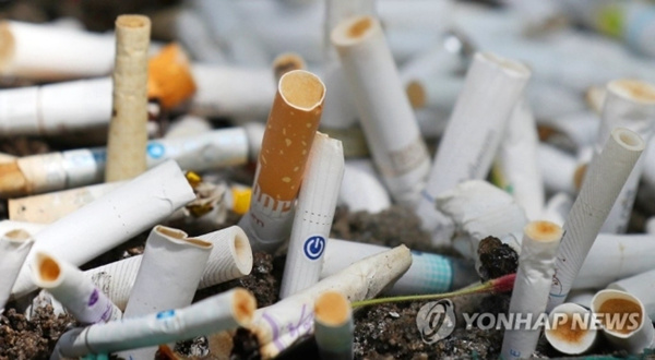 韓國推出環保新政 市民撿煙頭上交可換錢