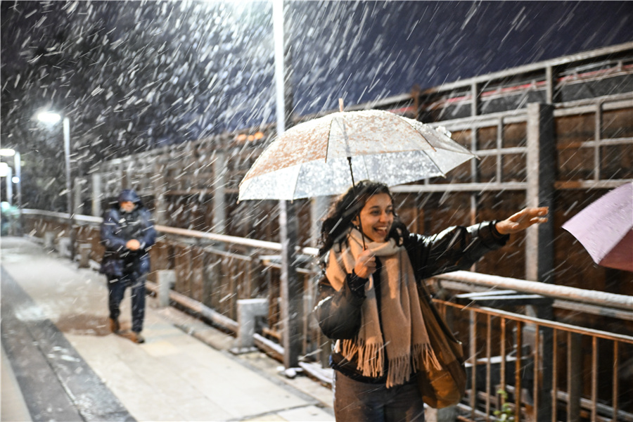 土耳其多地迎來降雪