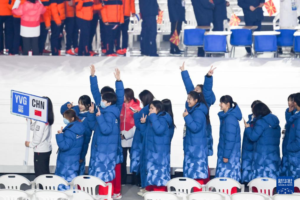 1月19日，中國代表團在開幕式前入場。新華社記者 朱煒 攝
