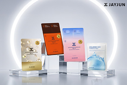 　　JAYJUN化妝品相關負責人表示：“得益於大家長期以來的信任和支持，JAYJUN已在面膜品類中連續十年蟬聯消費者滿意度榜首。未來，品牌將發揮K-Beauty與CHA Bioscience的協同優勢，以合理價格推出成分型護膚產品，為全球消費者帶來更便捷的K-Beauty體驗。”