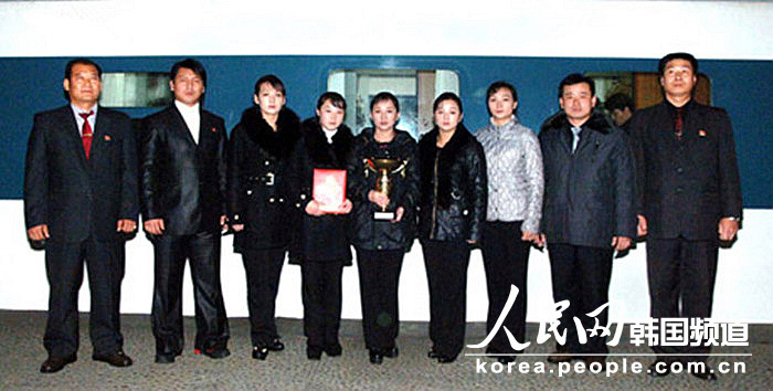 【高清】朝鲜:武汉国际杂技节获最高奖