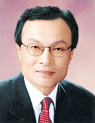 韩国主要反对党民主统合党主席李海瓒（资料图）