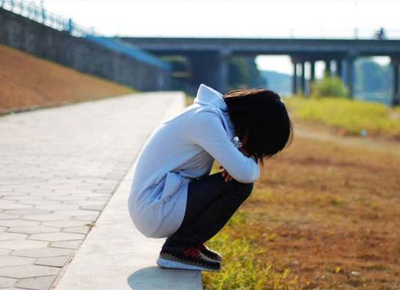 韩国每年超200青少年离家出走 家庭不和是主因