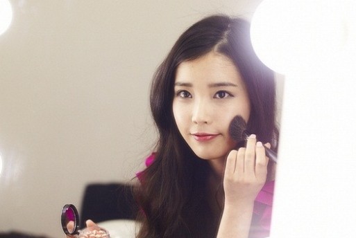 韩国年轻女明星中谁是化妆品商新宠儿 (7)