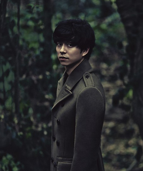 【组图】孔侑韩影《嫌疑者》再出发 森林深处