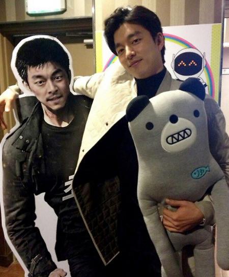 孔侑携手嫌疑者为宣传新片造势