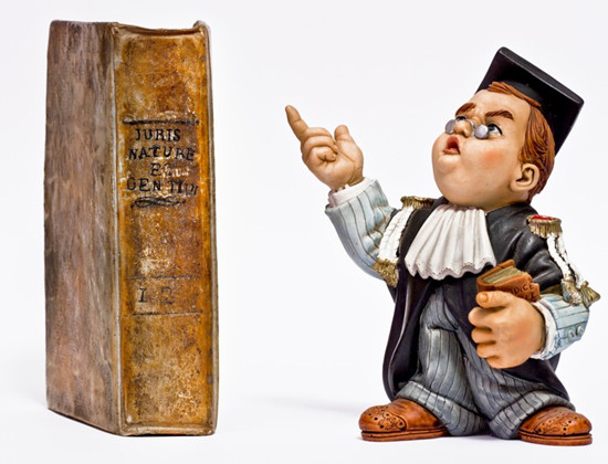 韩国律师年收入江河日下 两成月入低于1万元