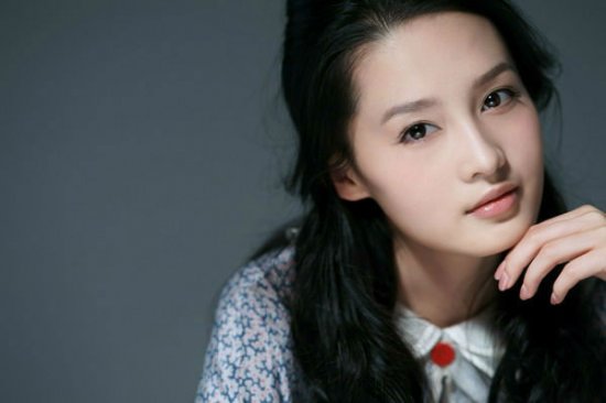 【组图】全智贤范冰冰允儿杨幂 韩剧女神PK国