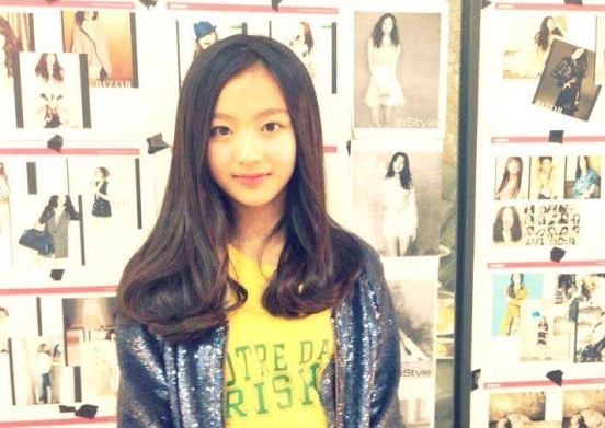 韩<em>11岁萌妹女神</em>Lami<em>走红</em> 清新萝莉惹人爱(组图