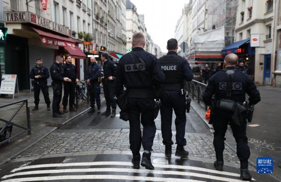 法國巴黎市區槍擊事件致3人死亡